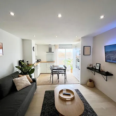 Les Falaises Apartment